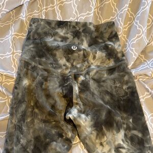 lululemon athletica adults / kids  Marble Leggings - green and off white -